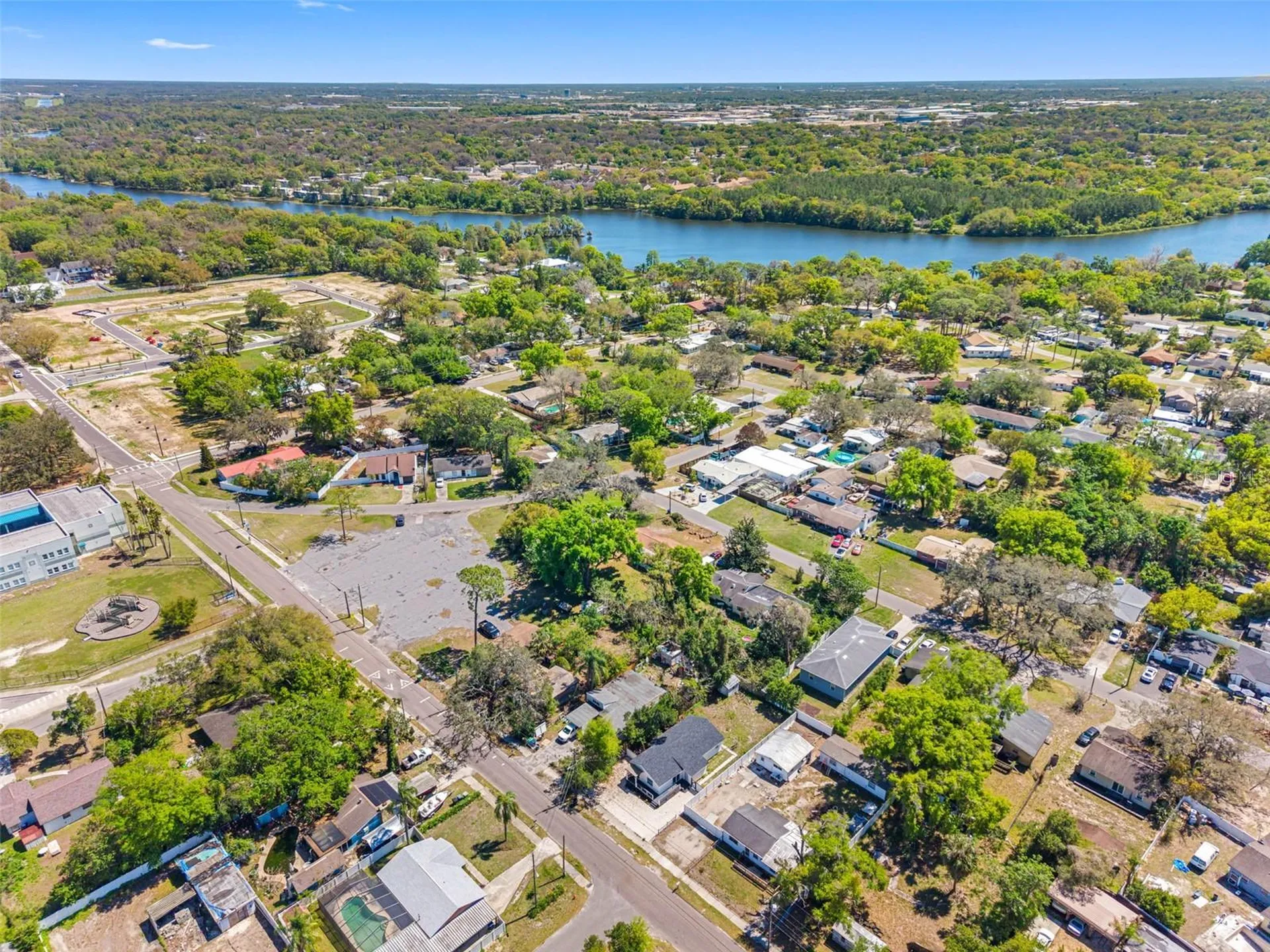 4317 E Regnas Avenue Tampa FL 33617