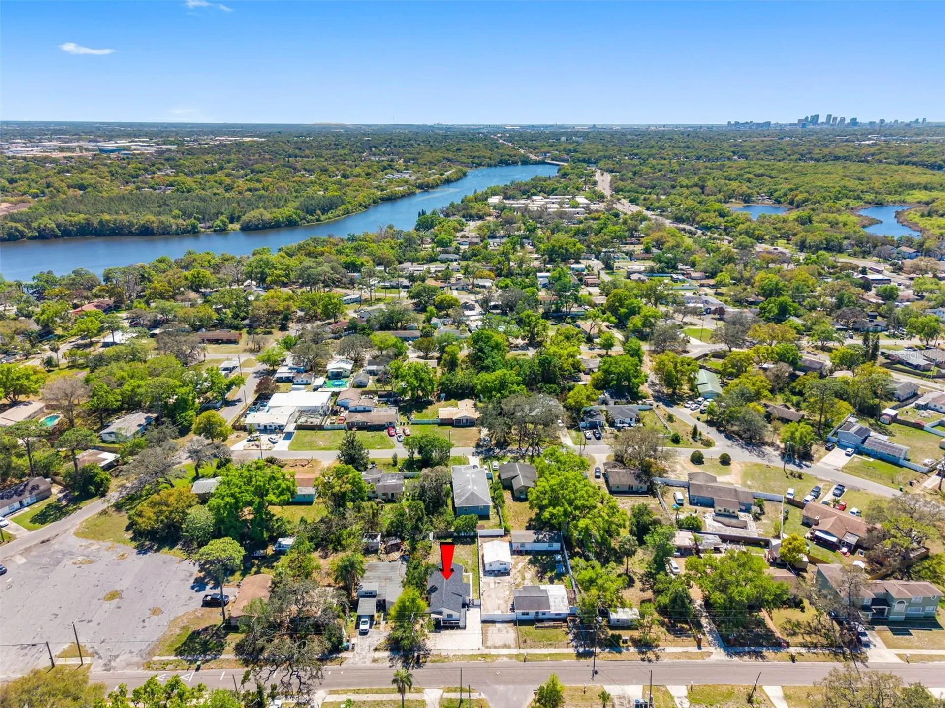4317 E Regnas Avenue Tampa FL 33617