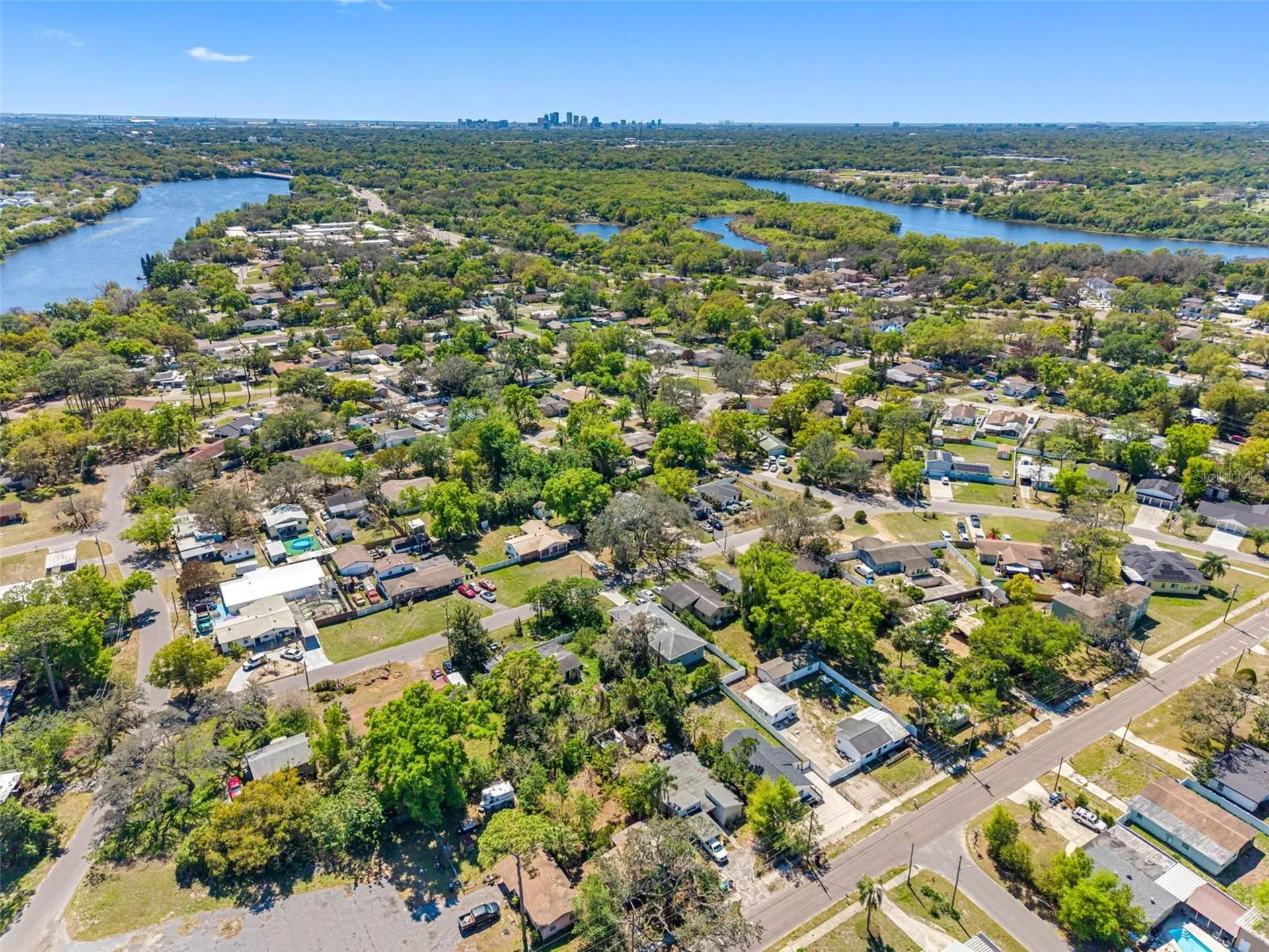 4317 E Regnas Avenue Tampa FL 33617