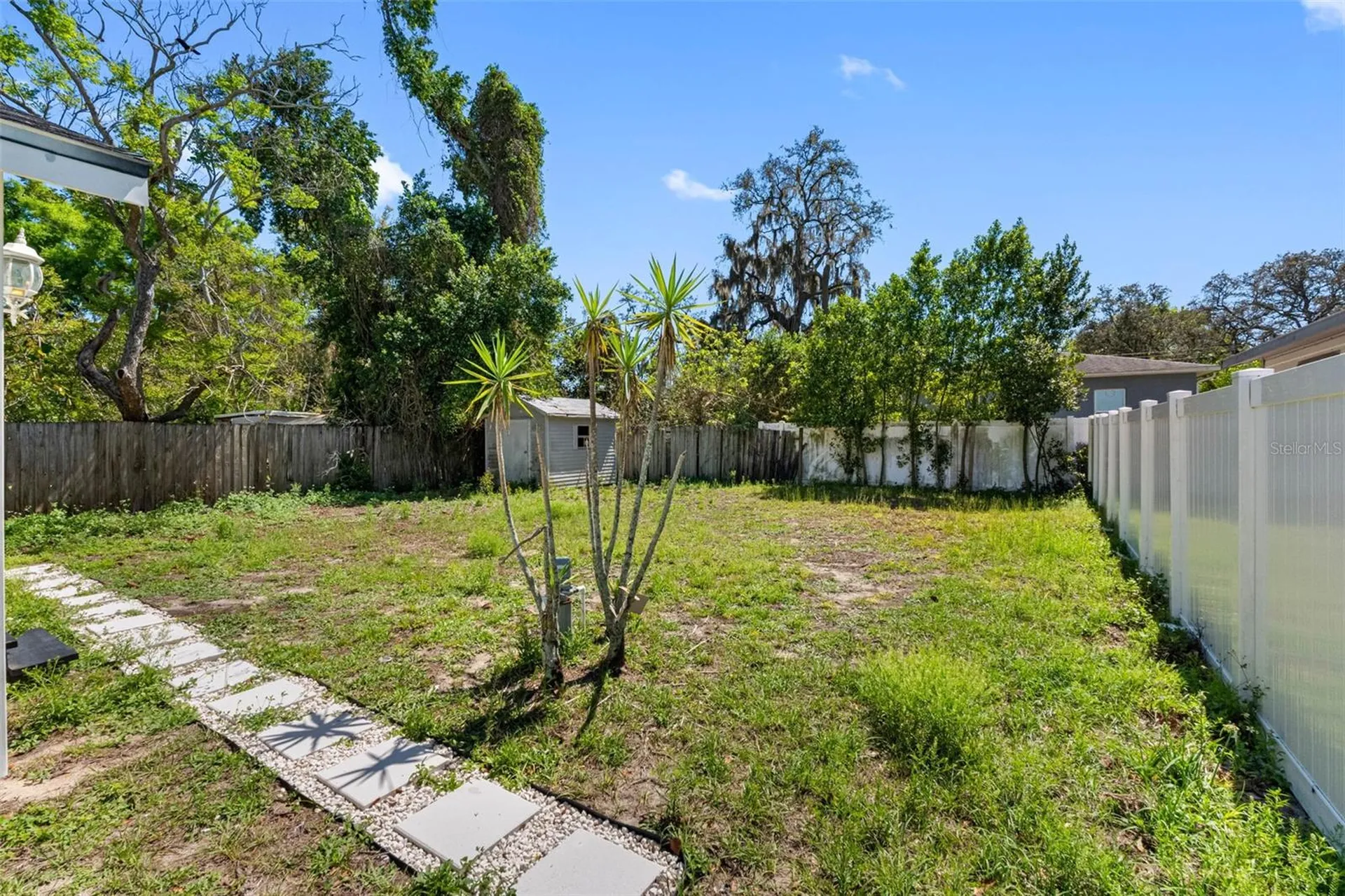 4317 E Regnas Avenue Tampa FL 33617