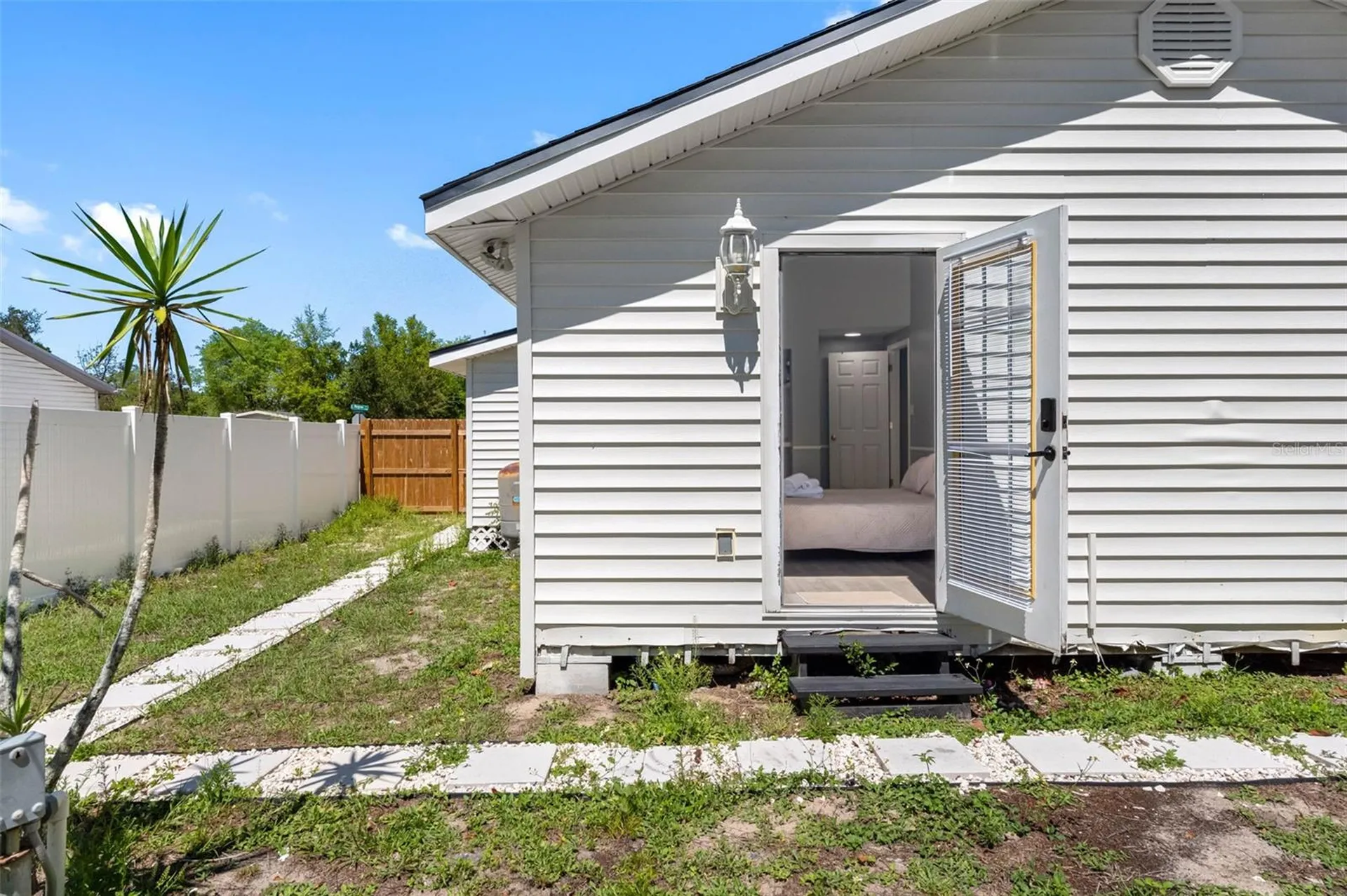 4317 E Regnas Avenue Tampa FL 33617
