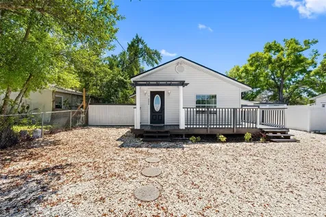 4317 E Regnas Avenue Tampa FL 33617