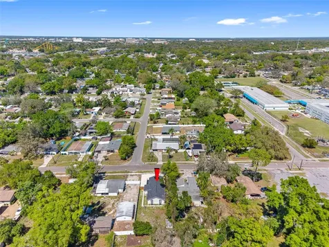 4317 E Regnas Avenue Tampa FL 33617
