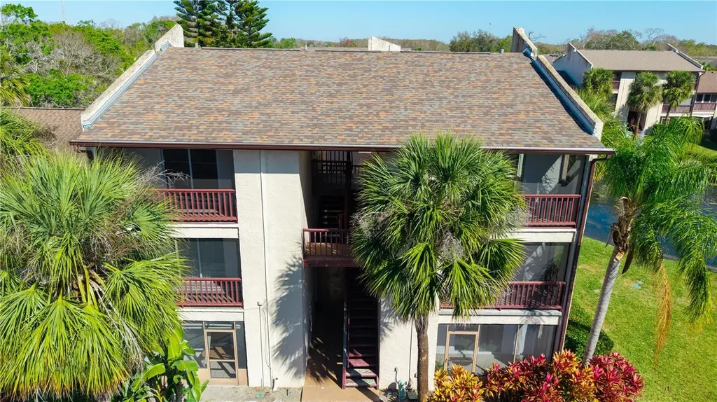 3848 N Lake Drive Tampa FL 33614
