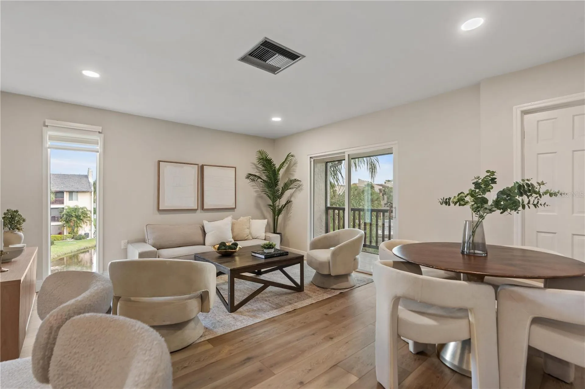 3848 N Lake Drive Tampa FL 33614