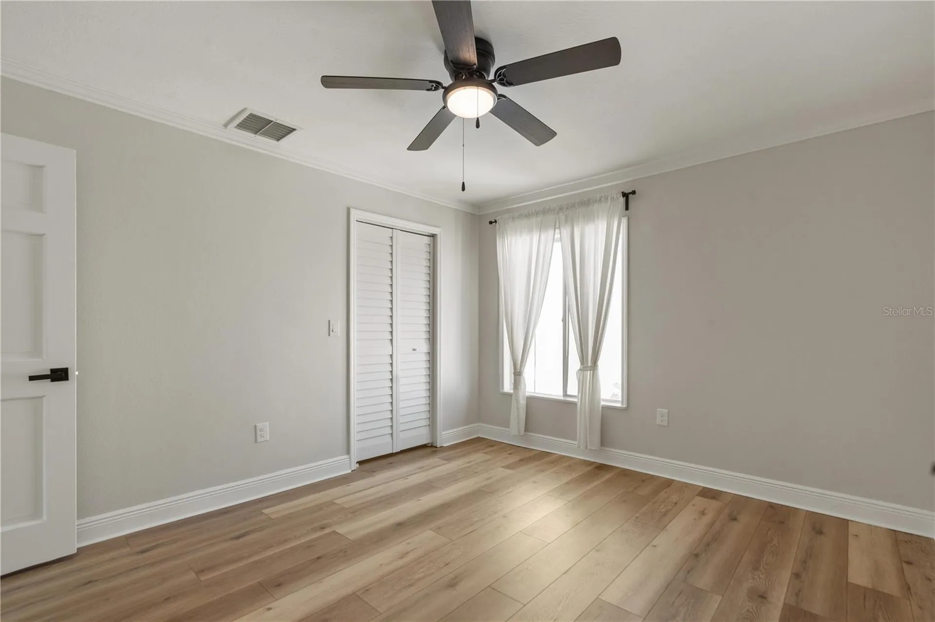 3848 N Lake Drive Tampa FL 33614