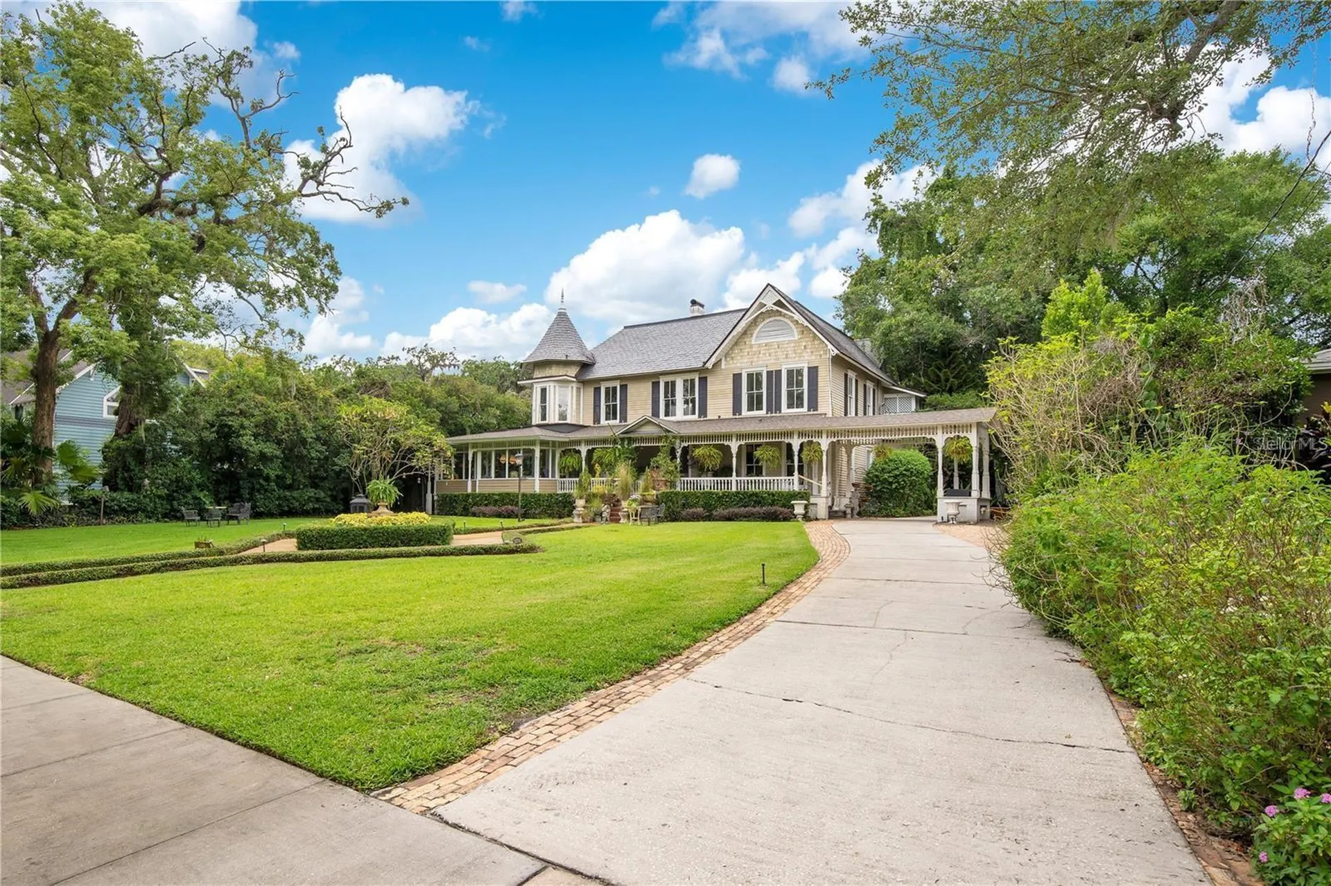 614 Lake Avenue Orlando FL 32801
