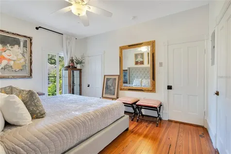 614 Lake Avenue Orlando FL 32801