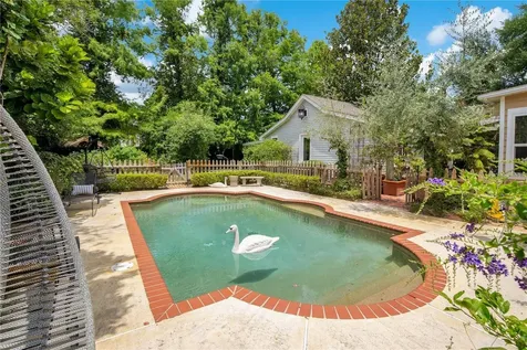 614 Lake Avenue Orlando FL 32801