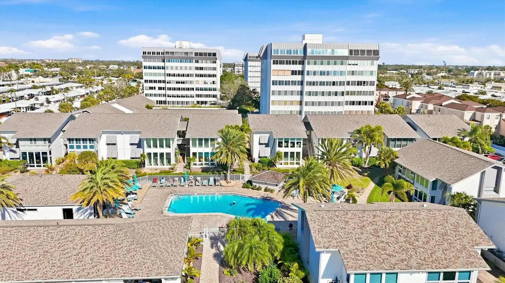 1200 E Peppertree Lane Sarasota FL 34242