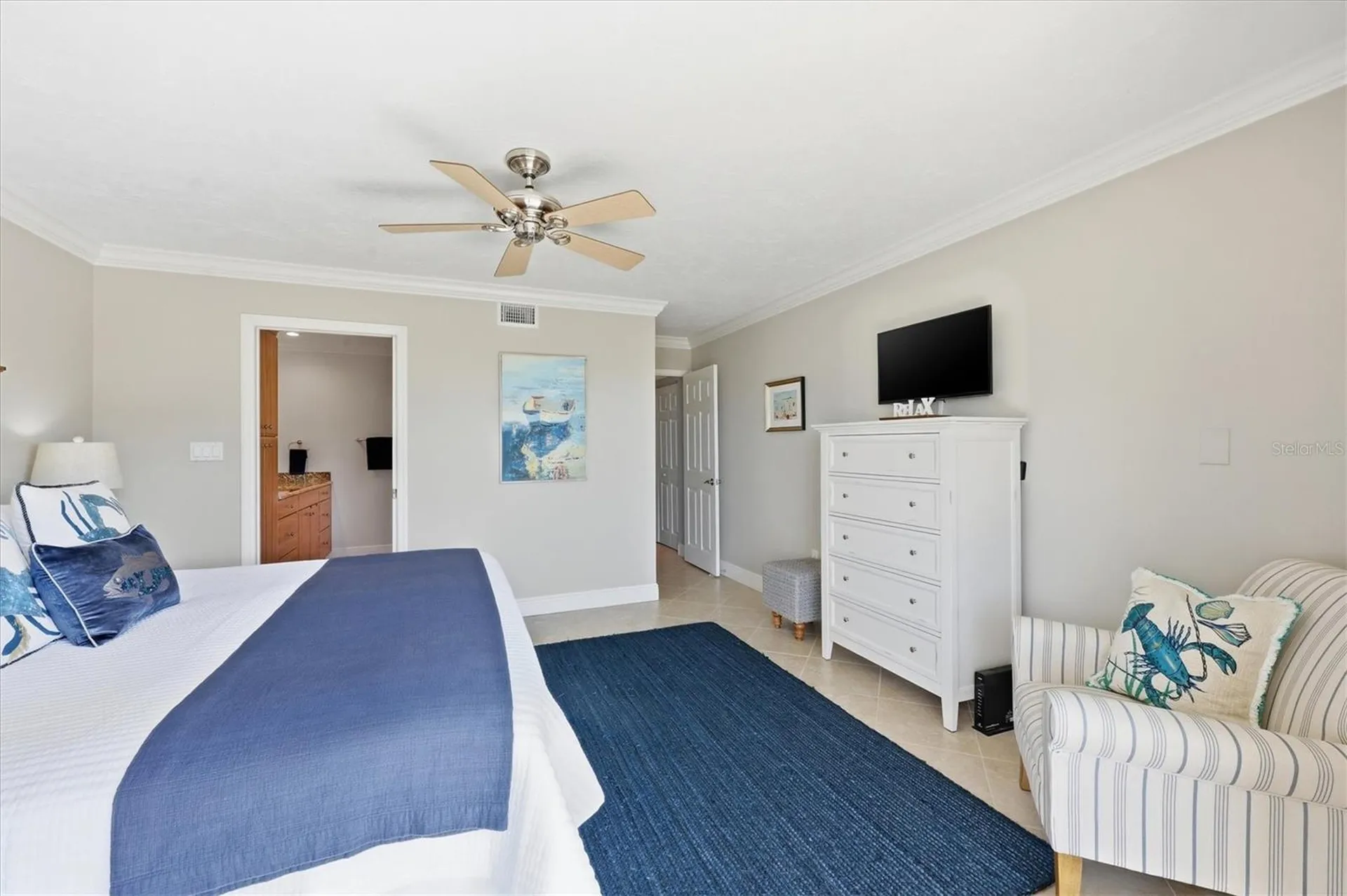 1200 E Peppertree Lane Sarasota FL 34242