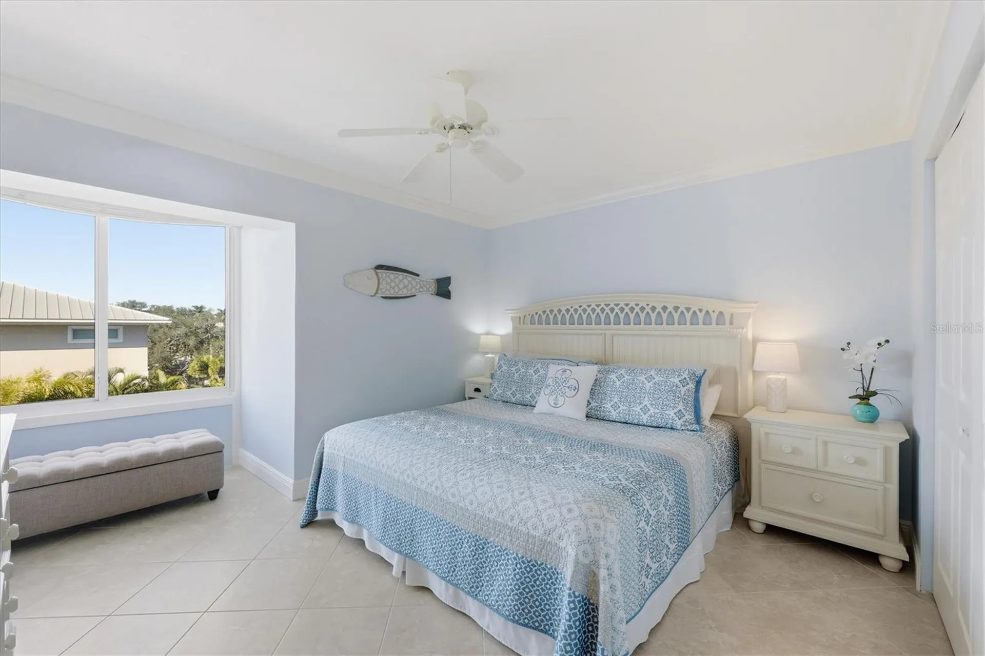 1200 E Peppertree Lane Sarasota FL 34242