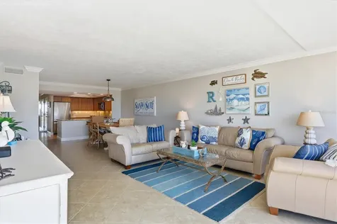 1200 E Peppertree Lane Sarasota FL 34242