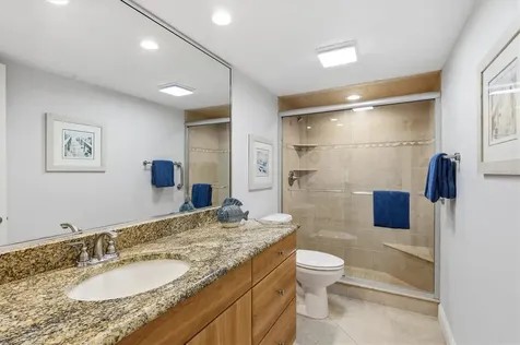 1200 E Peppertree Lane Sarasota FL 34242