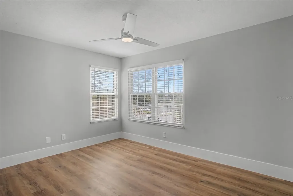 11462 Commercial Street Orlando FL 32836