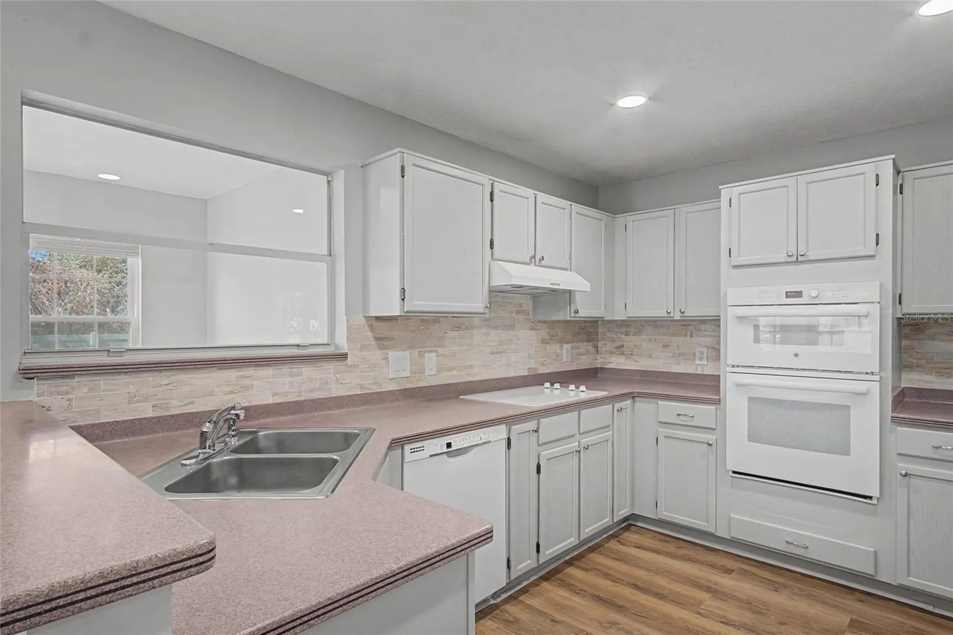 11462 Commercial Street Orlando FL 32836