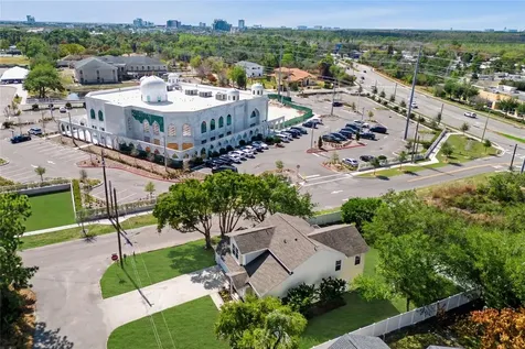 11462 Commercial Street Orlando FL 32836