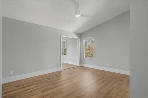 11462 Commercial Street Orlando FL 32836
