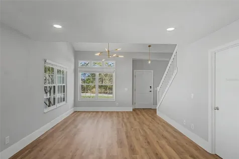 11462 Commercial Street Orlando FL 32836