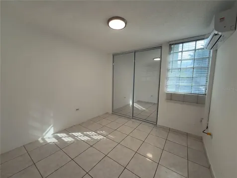 5870 Ave. José M. Tartak Carolina PR 00979
