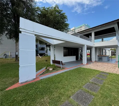 5870 Ave. José M. Tartak Carolina PR 00979