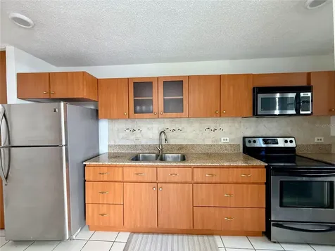 5870 Ave. José M. Tartak Carolina PR 00979