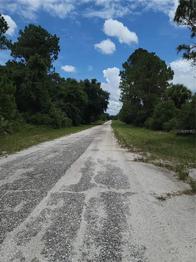 Paso Avenue North Port FL 34291