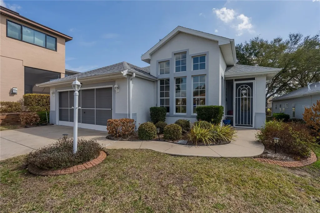 6210 Sailboat Avenue Tavares FL 32778