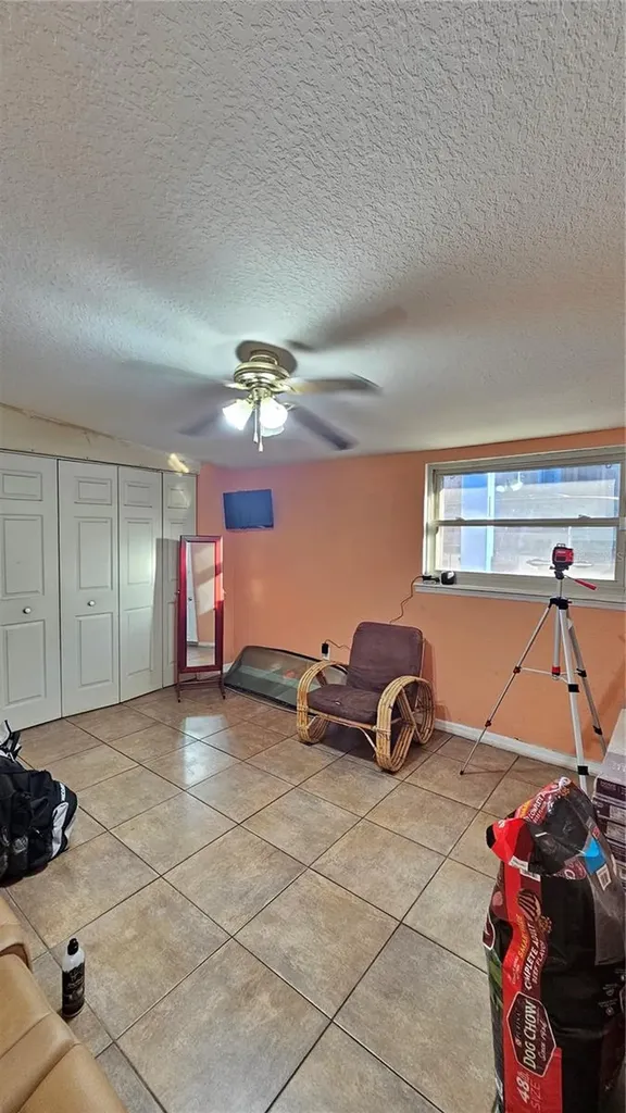 2301 E Colby Lane Tampa FL 33612