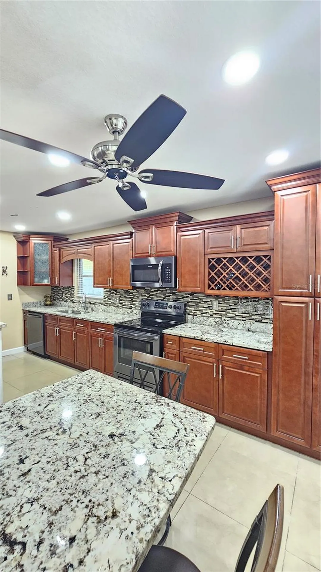 2301 E Colby Lane Tampa FL 33612