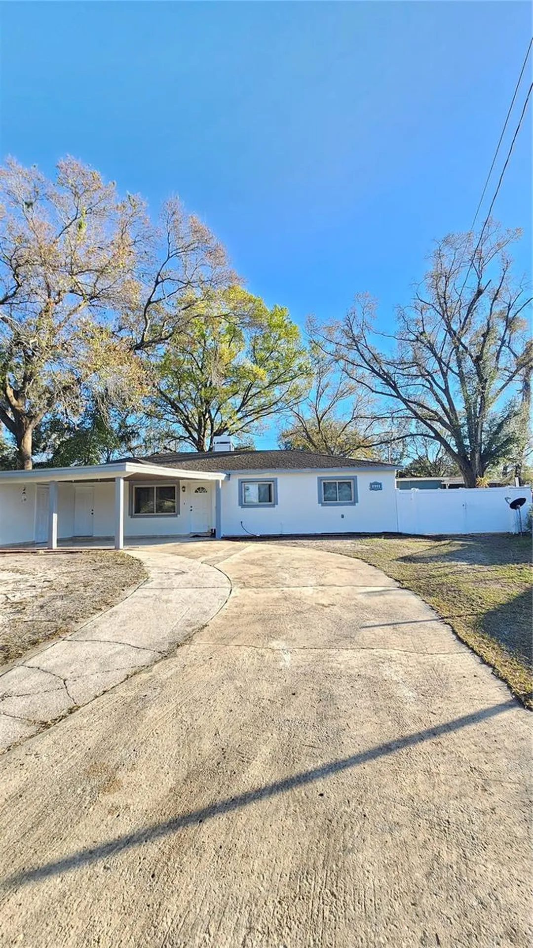 2301 E Colby Lane Tampa FL 33612