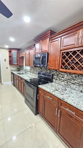 2301 E Colby Lane Tampa FL 33612