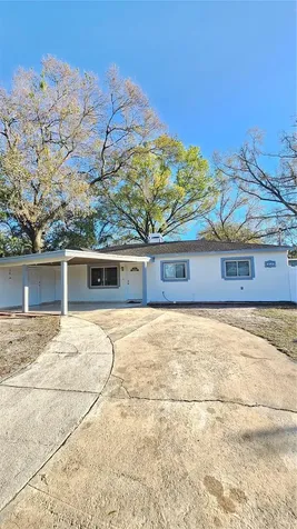 2301 E Colby Lane Tampa FL 33612