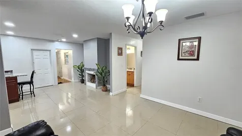 2301 E Colby Lane Tampa FL 33612
