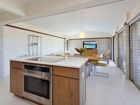 5669 America Drive Sarasota FL 34231