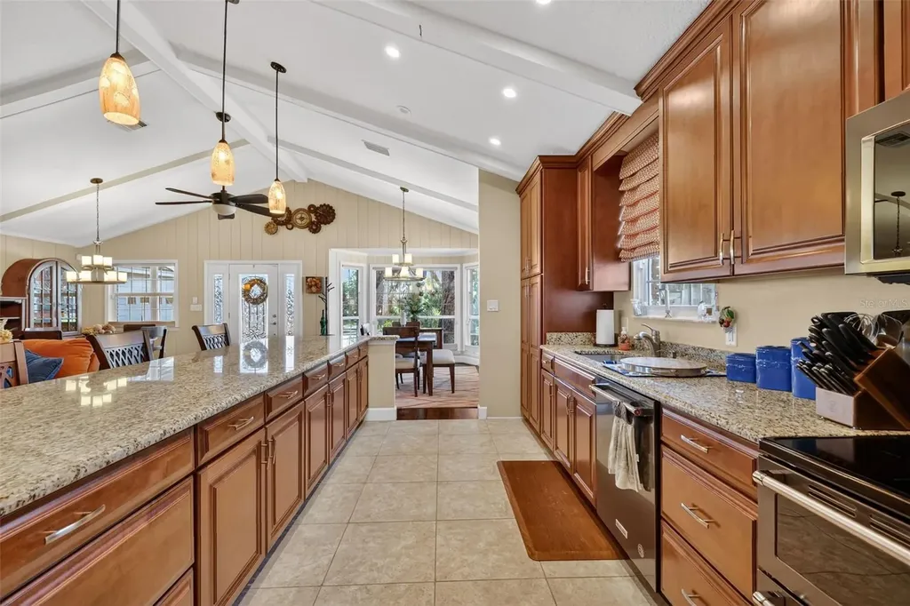 1404 Regency Court Leesburg FL 34748