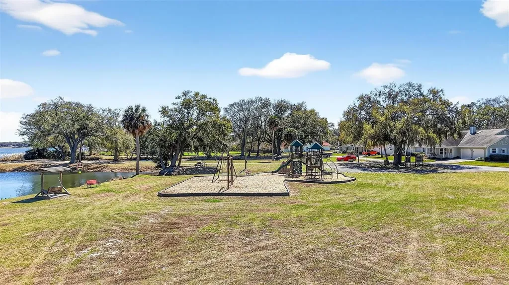 1404 Regency Court Leesburg FL 34748