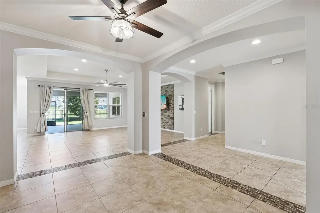 553 Autumn Ash Drive Clermont FL 34715