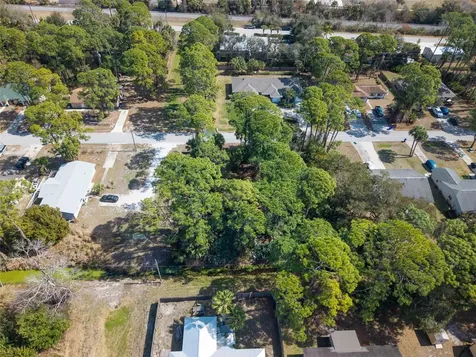 2904 India Palm Drive Edgewater FL 32141