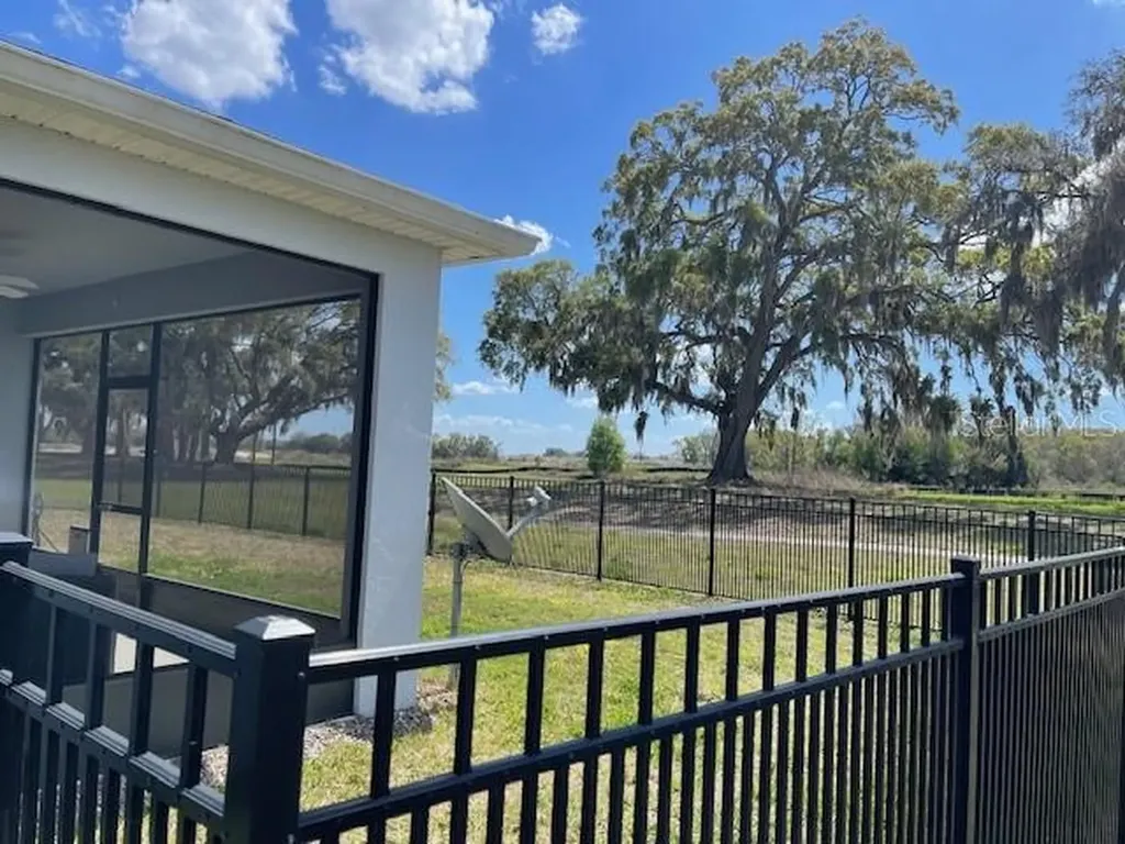 5220 NW 46th Lane Road Ocala FL 34482