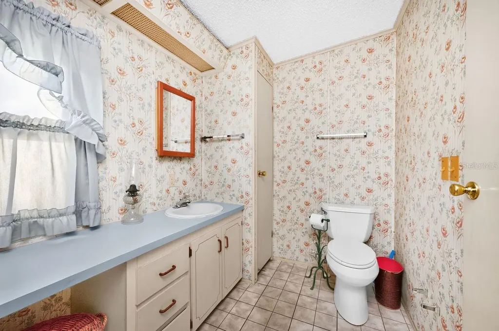 6276 Oriole Boulevard Englewood FL 34224