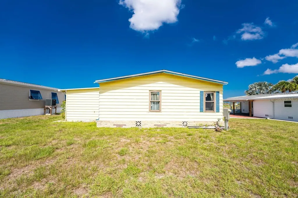 6276 Oriole Boulevard Englewood FL 34224