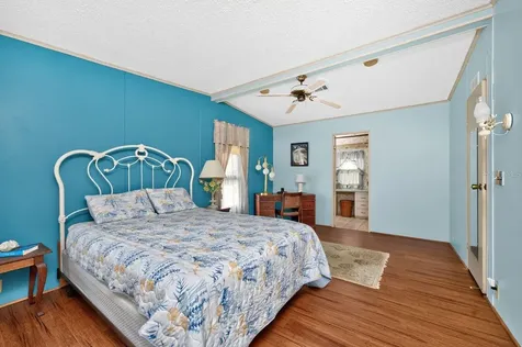 6276 Oriole Boulevard Englewood FL 34224