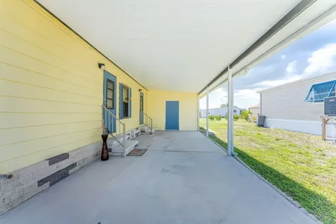 6276 Oriole Boulevard Englewood FL 34224
