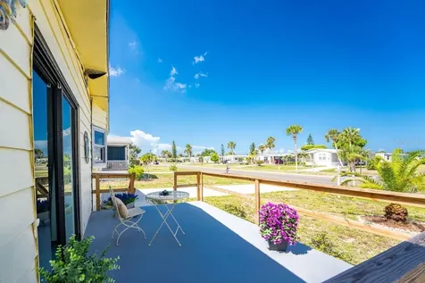 6276 Oriole Boulevard Englewood FL 34224
