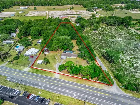 1386 S Us Highway 301 Sumterville FL 33585