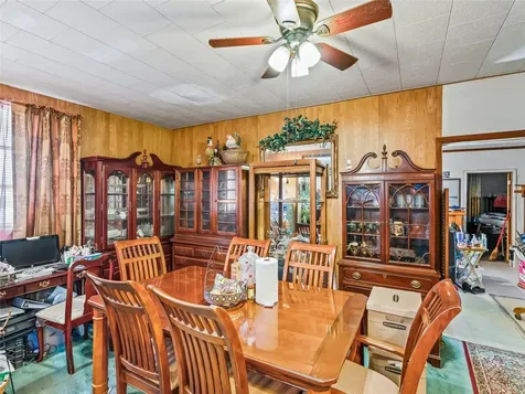 1386 S Us Highway 301 Sumterville FL 33585
