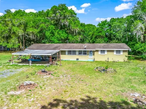 1386 S Us Highway 301 Sumterville FL 33585