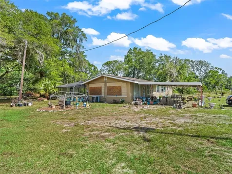 1386 S Us Highway 301 Sumterville FL 33585