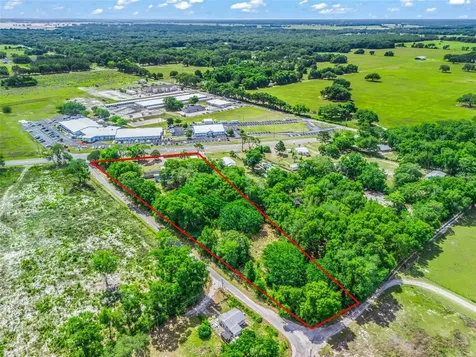 1386 S Us Highway 301 Sumterville FL 33585